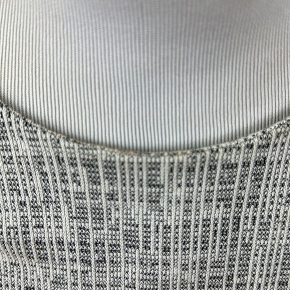 Banana republic blouse‎ size small - Picture 6 of 8